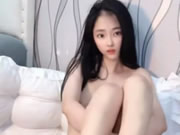 福利姬芋喵喵露臉黃瓜自慰插逼浪叫